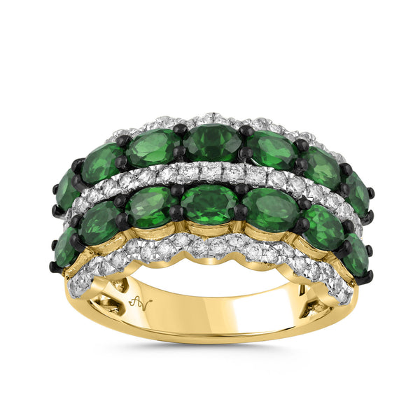 LADIES RING 3.75CT ROUND/OVAL/EMERALD DIAMOND 14K YELLOW GOLD (CENTER STONE 3.20CT EMERALD DIAMOND)