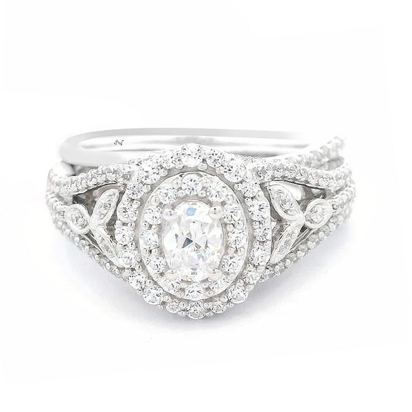 LADIES BRIDAL SET 1.00CT ROUND/OVAL DIAMOND 14K WHITE GOLD (CENTER STONE 0.25CT OVAL DIAMOND)